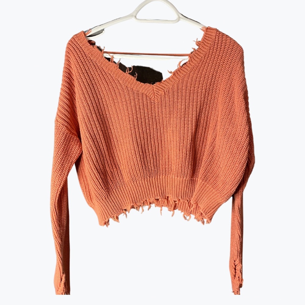 Crop Sweater material, medium, cute detail, I’m 5’4